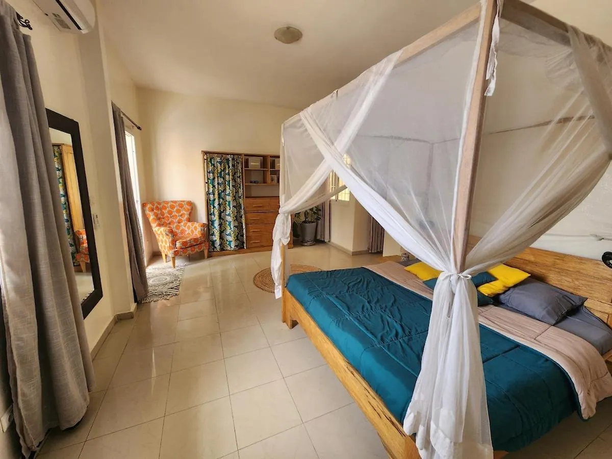 Bright Ngor Studio Near The Beach Dakar Apartment
